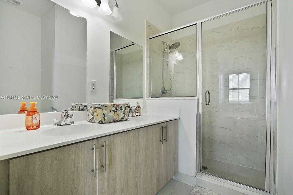 Small Image of 15500 SOUTH WEST 136TH ST #202, Miami Number 20
