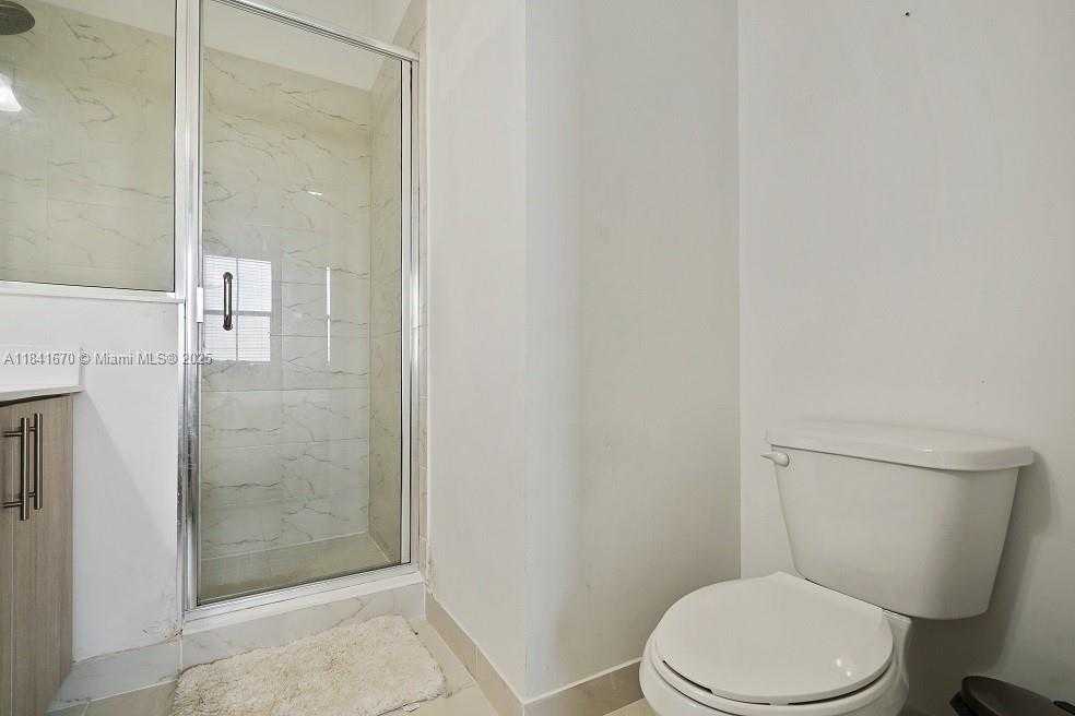 Small Image of 15500 SOUTH WEST 136TH ST #202, Miami Number 21
