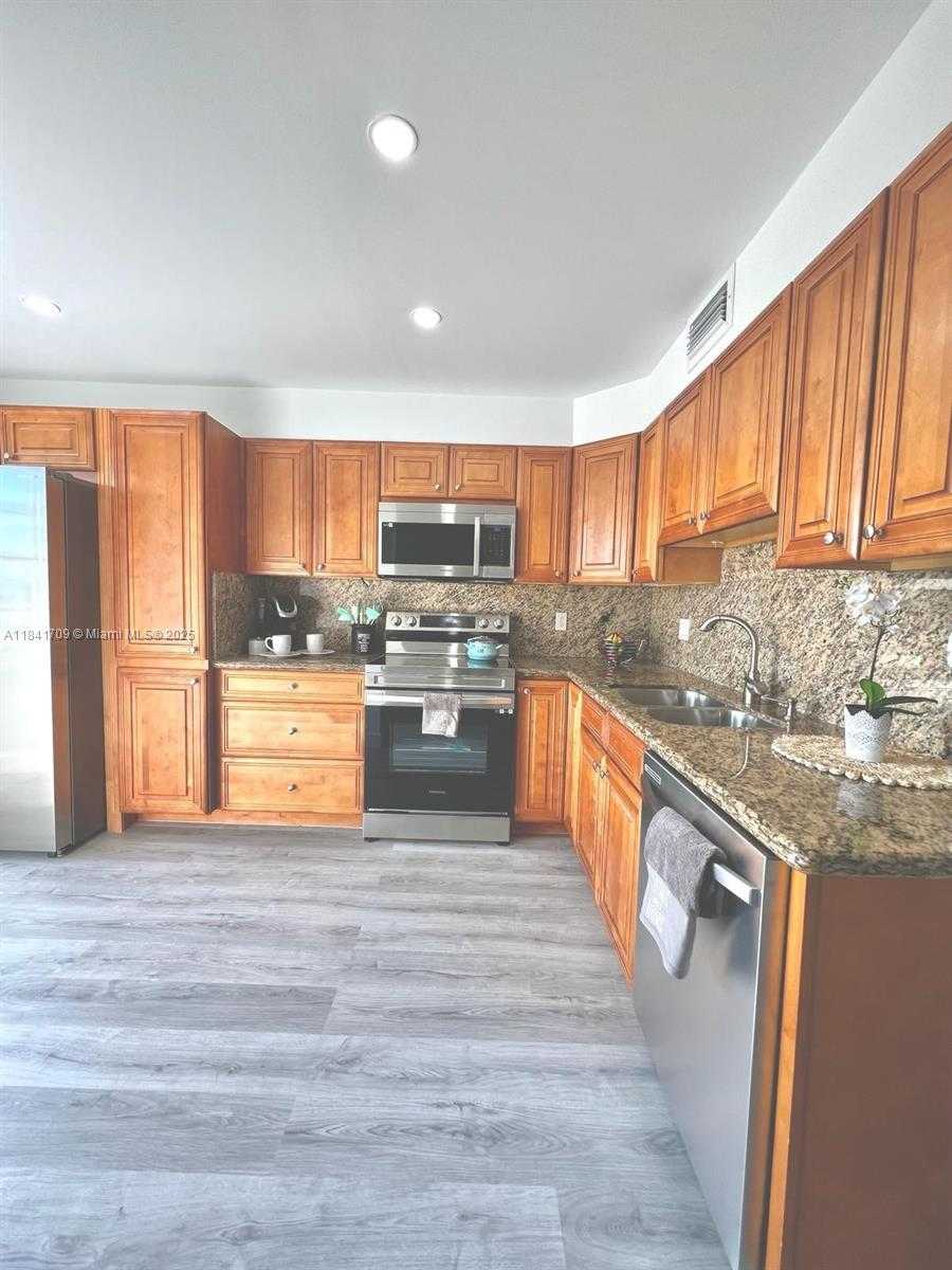 Small Image of Boca Raton Number 6