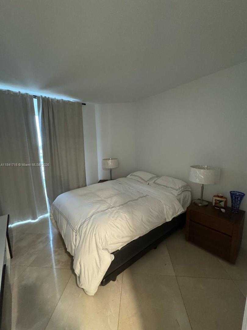 Small Image of 3610 YACHT CLUB DR #713, Aventura Number 22