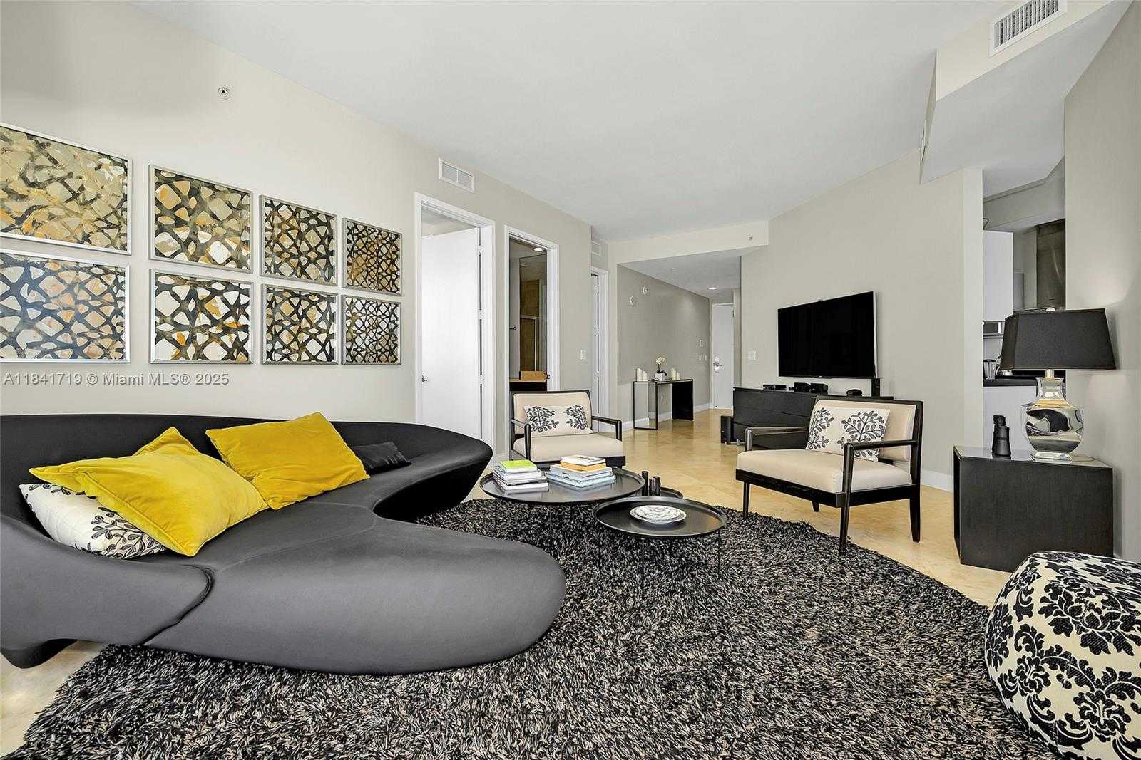Small Image of 18201 COLLINS AVE #4009A, Sunny Isles Beach Number 12