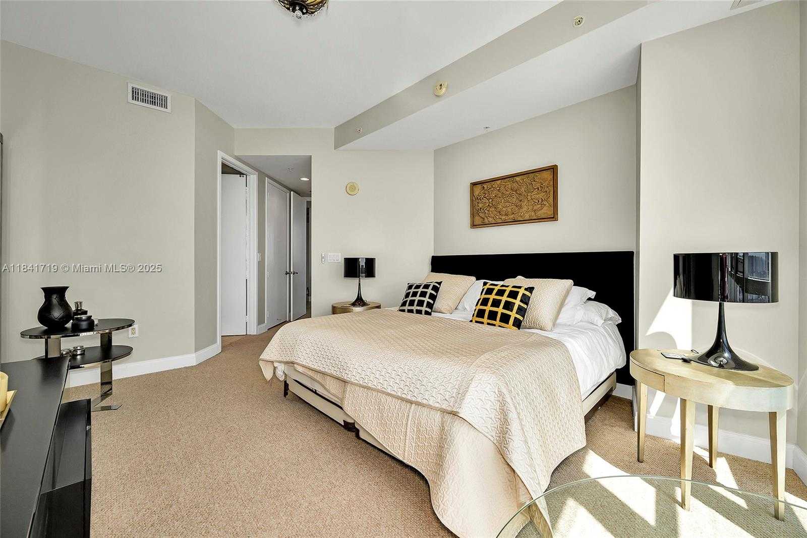 Small Image of 18201 COLLINS AVE #4009A, Sunny Isles Beach Number 20