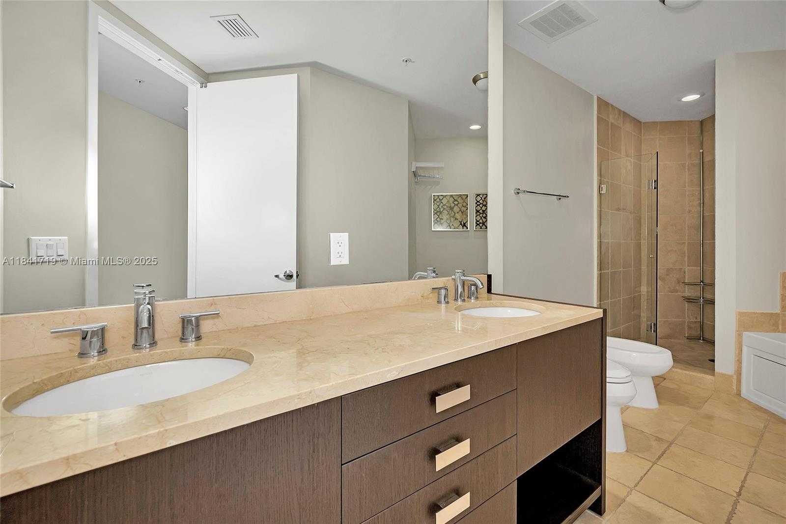 Small Image of 18201 COLLINS AVE #4009A, Sunny Isles Beach Number 21