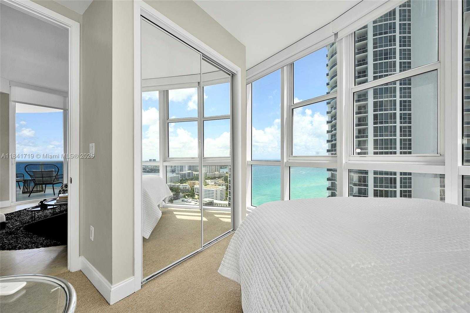 Small Image of 18201 COLLINS AVE #4009A, Sunny Isles Beach Number 6
