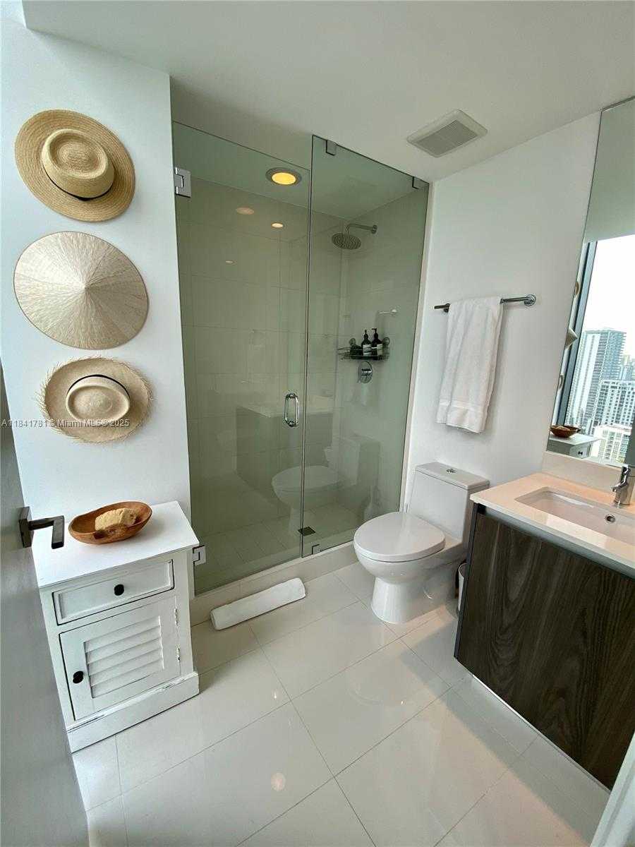 Small Image of 3131 NORTH EAST 7TH AVE #2801, Miami Number 23