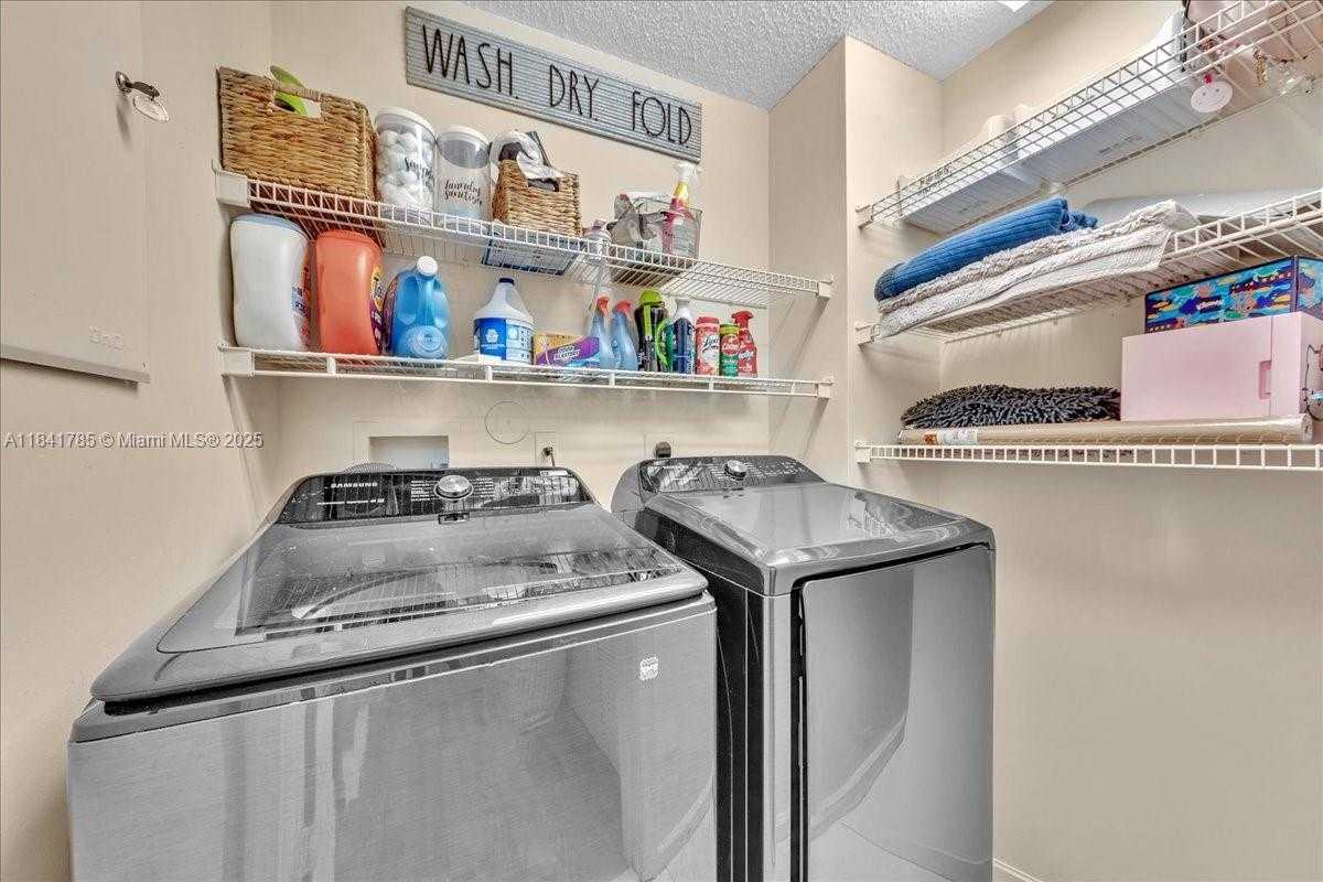 Small Image of 16354 SOUTH WEST 48TH ST, Miramar Number 26