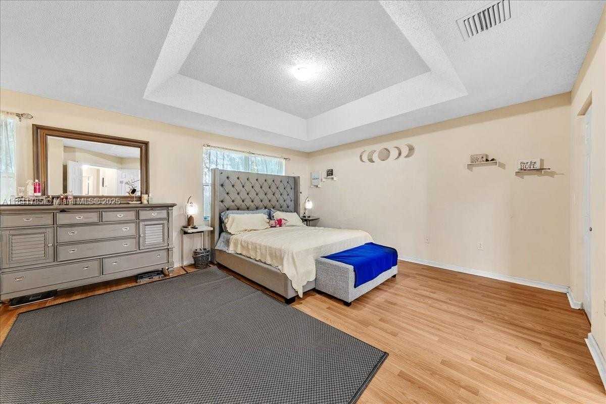 Small Image of 16354 SOUTH WEST 48TH ST, Miramar Number 27