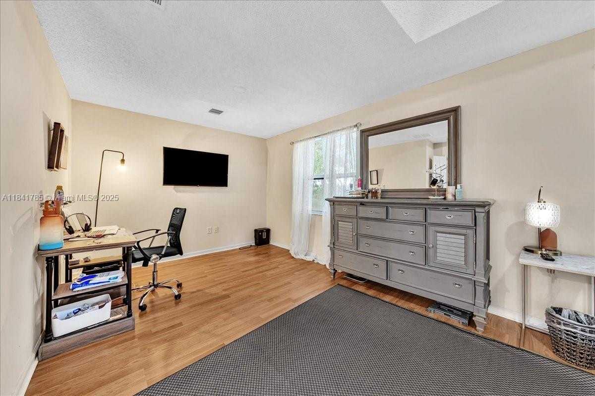 Small Image of 16354 SOUTH WEST 48TH ST, Miramar Number 29