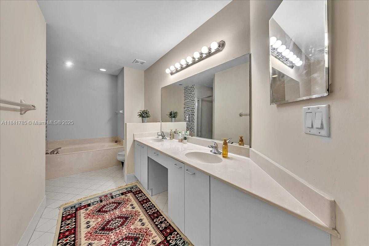 Small Image of 16354 SOUTH WEST 48TH ST, Miramar Number 32