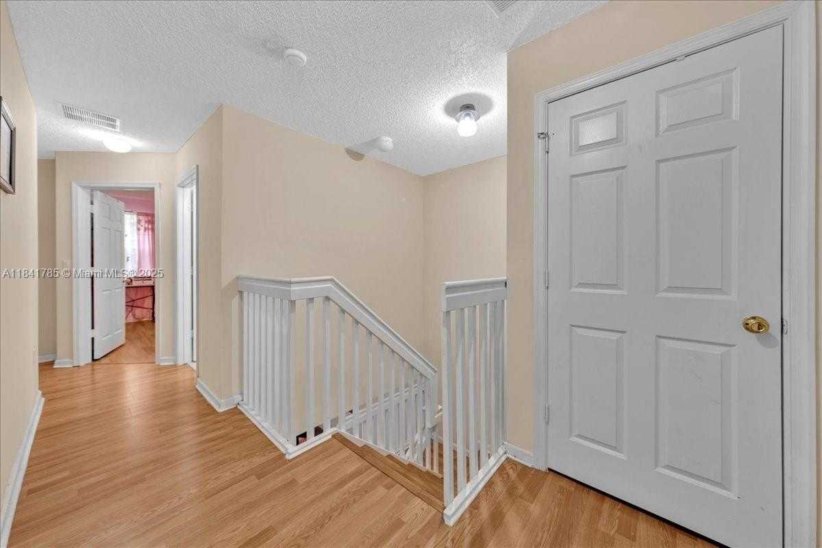 Small Image of 16354 SOUTH WEST 48TH ST, Miramar Number 37