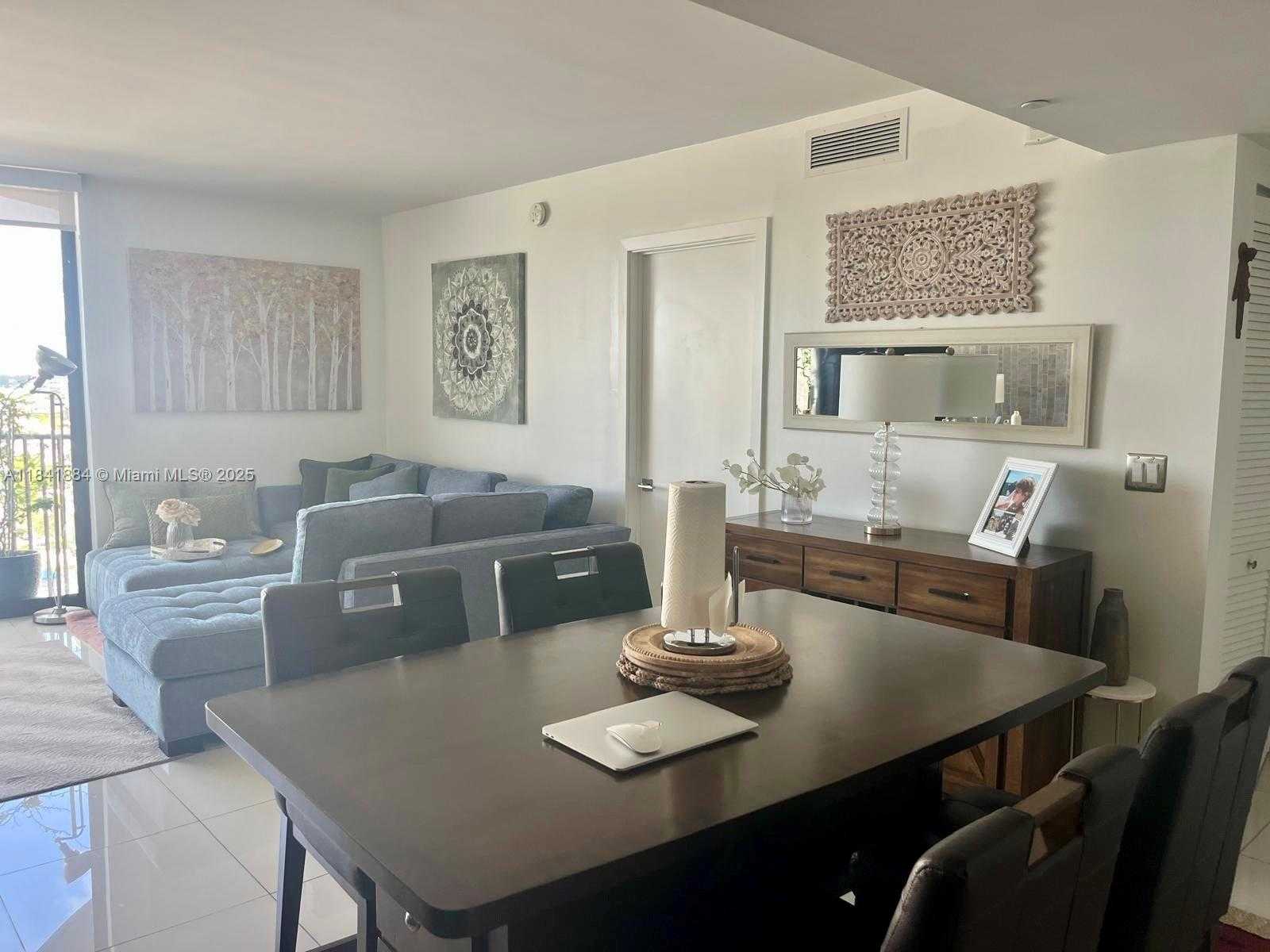 Small Image of 5252 NORTH WEST 85TH AVE #1103, Doral Number 14