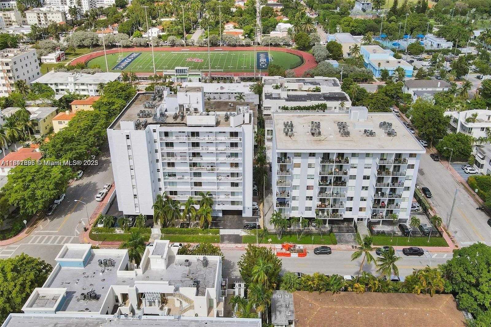 Small Image of 1045 10TH ST #907, Miami Beach Number 22