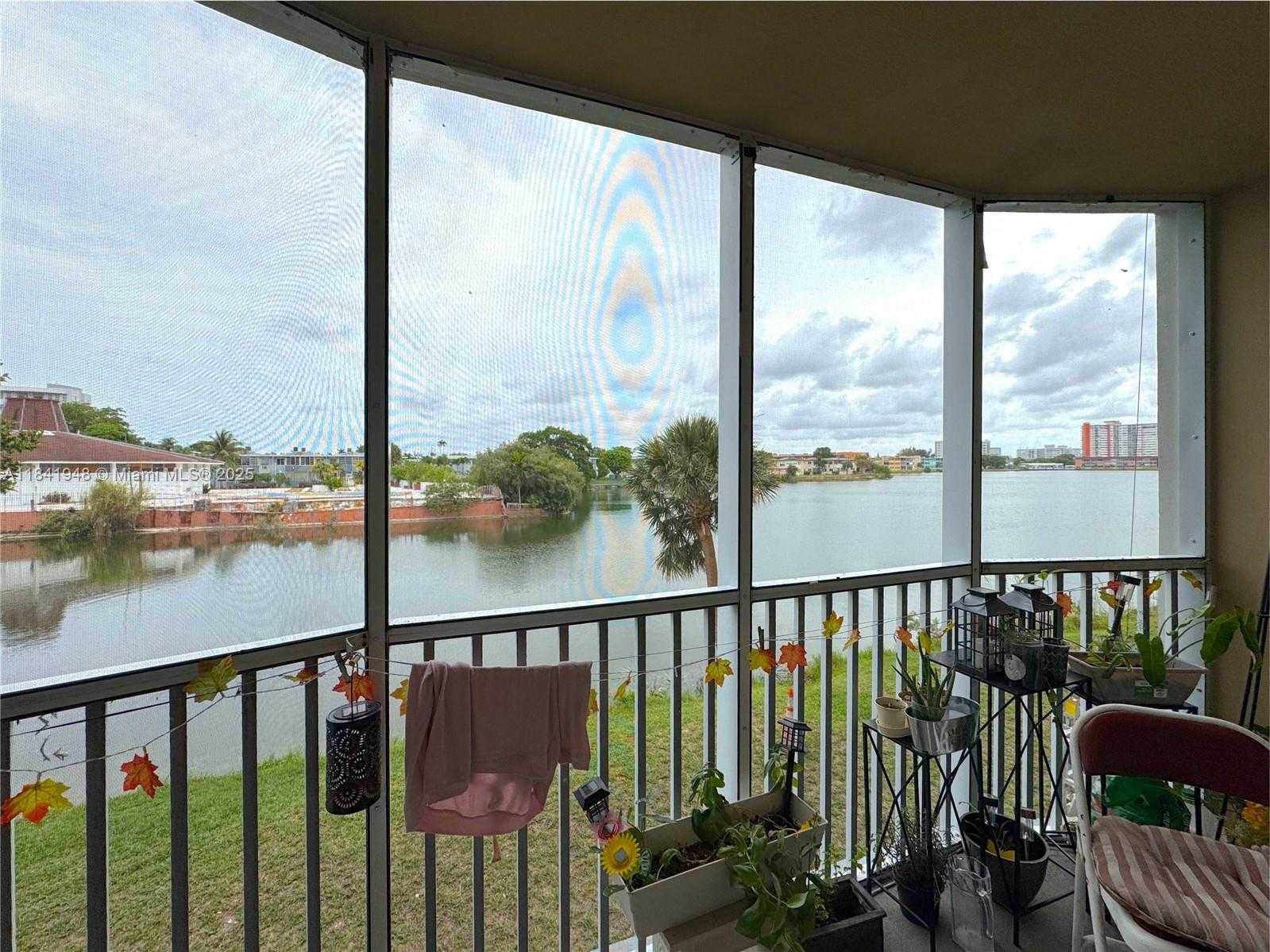 Small Image of 1750 NORTH EAST 191ST ST #224-4, Miami Number 11