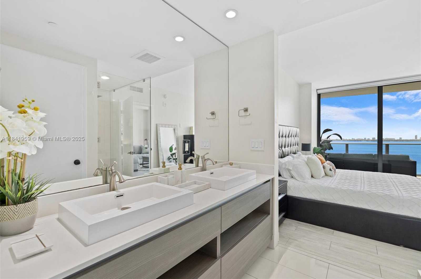 Small Image of 460 NORTH EAST 28TH ST #1605, Miami Number 16