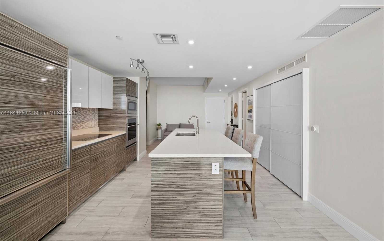Small Image of 460 NORTH EAST 28TH ST #1605, Miami Number 7