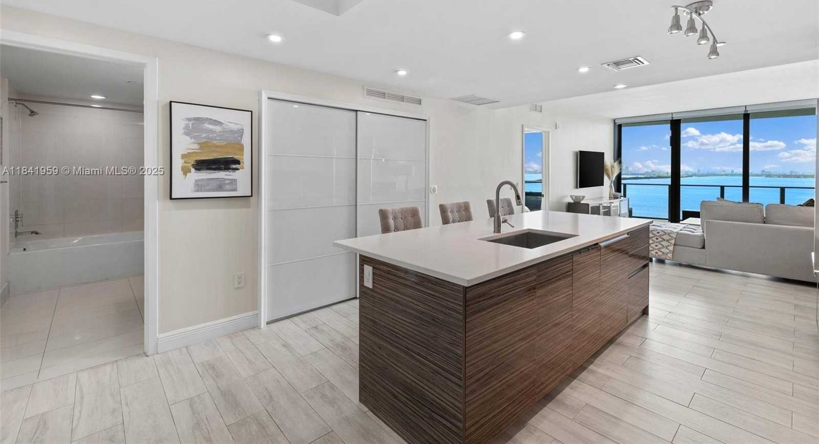 Small Image of 460 NORTH EAST 28TH ST #1605, Miami Number 9