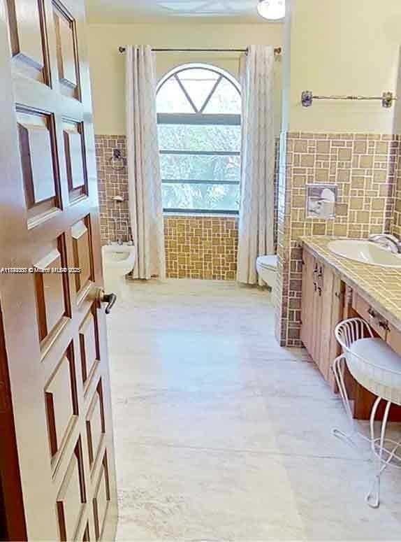 Small Image of 1634 NORTH EAST 105TH ST, Miami Shores Number 31