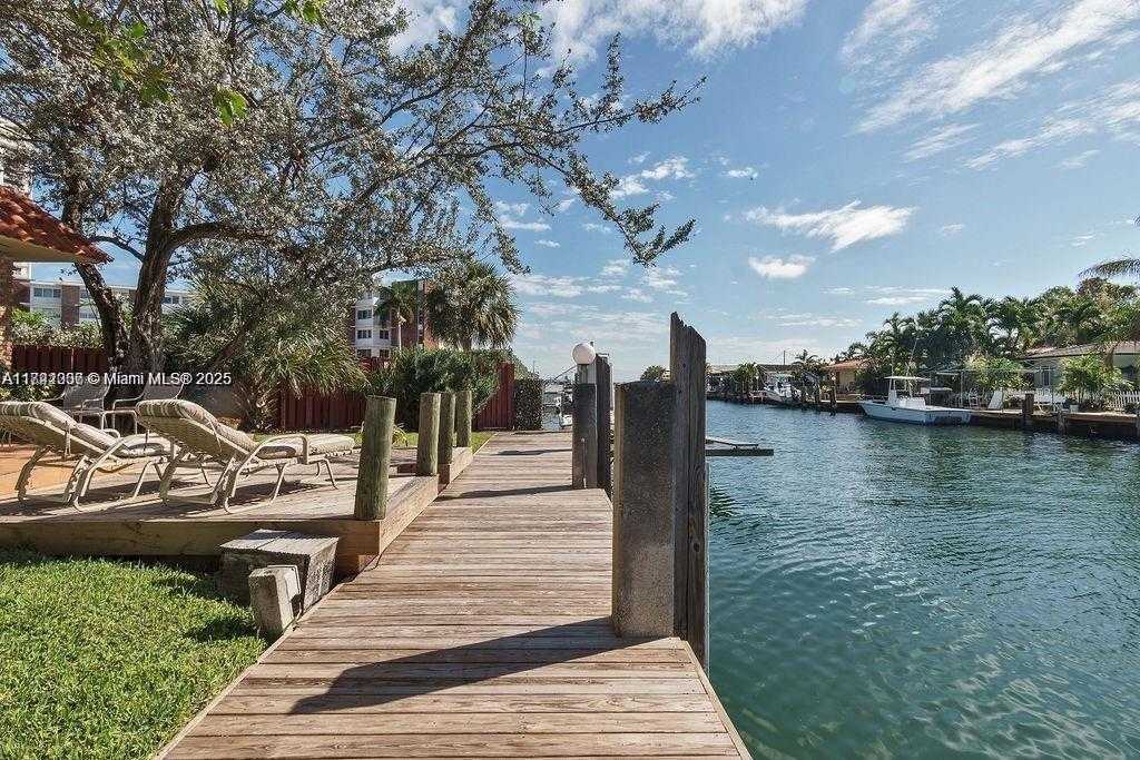 Small Image of 1634 NORTH EAST 105TH ST, Miami Shores Number 40