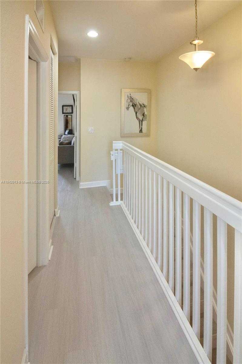 Small Image of 11564 SOUTH WEST 151 AVENUE, Miami Number 10