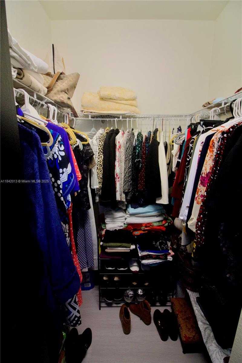 Small Image of 11564 SOUTH WEST 151 AVENUE, Miami Number 15