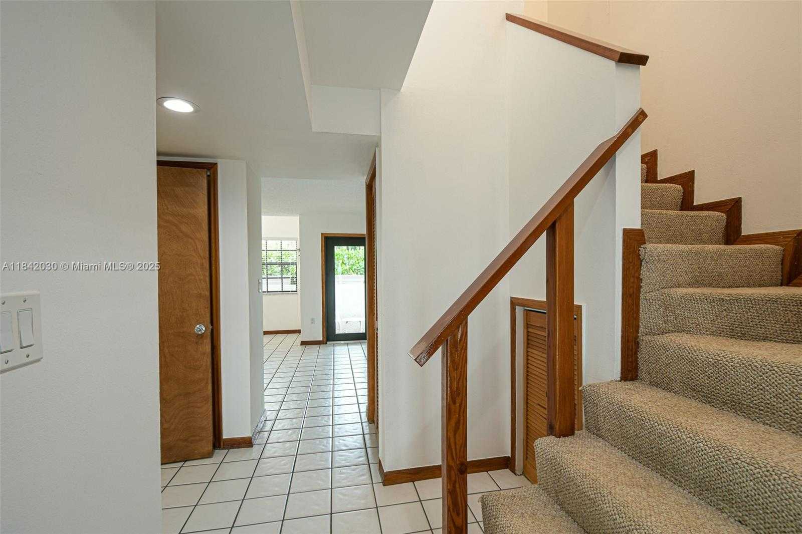Small Image of 3542 SOUTH WEST 17 STREET #2B, Miami Number 12
