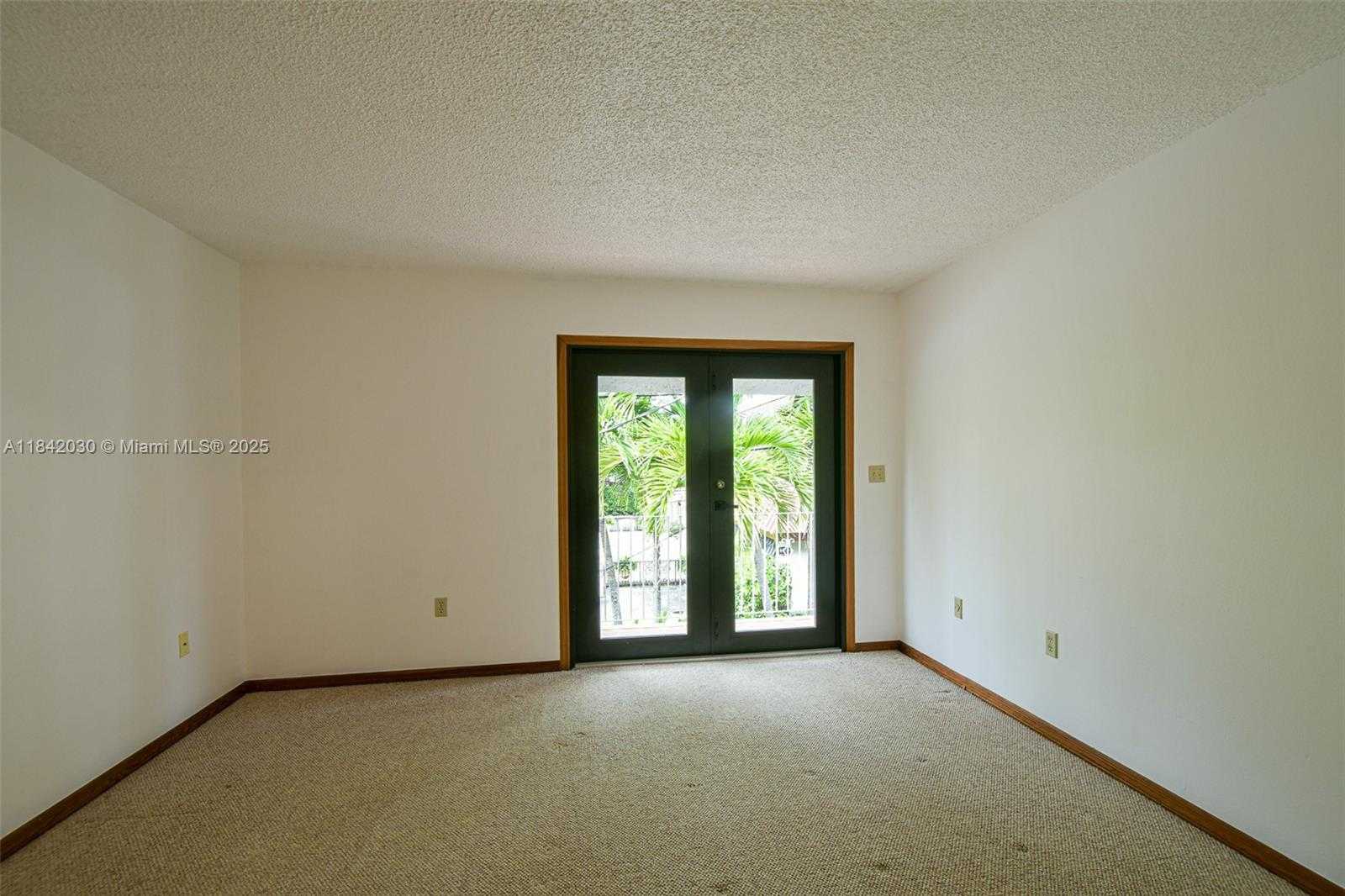 Small Image of 3542 SOUTH WEST 17 STREET #2B, Miami Number 13