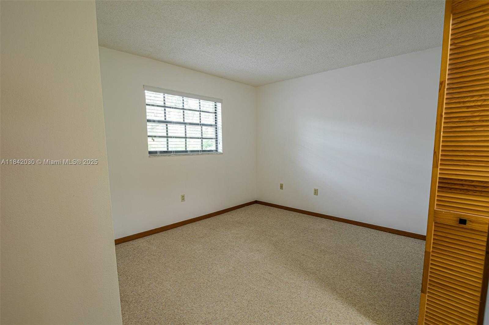 Small Image of 3542 SOUTH WEST 17 STREET #2B, Miami Number 21