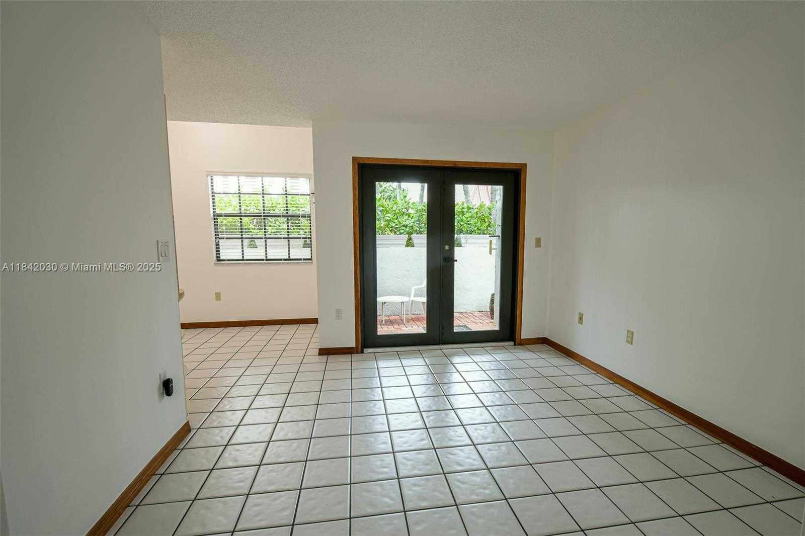 Small Image of 3542 SOUTH WEST 17 STREET #2B, Miami Number 3