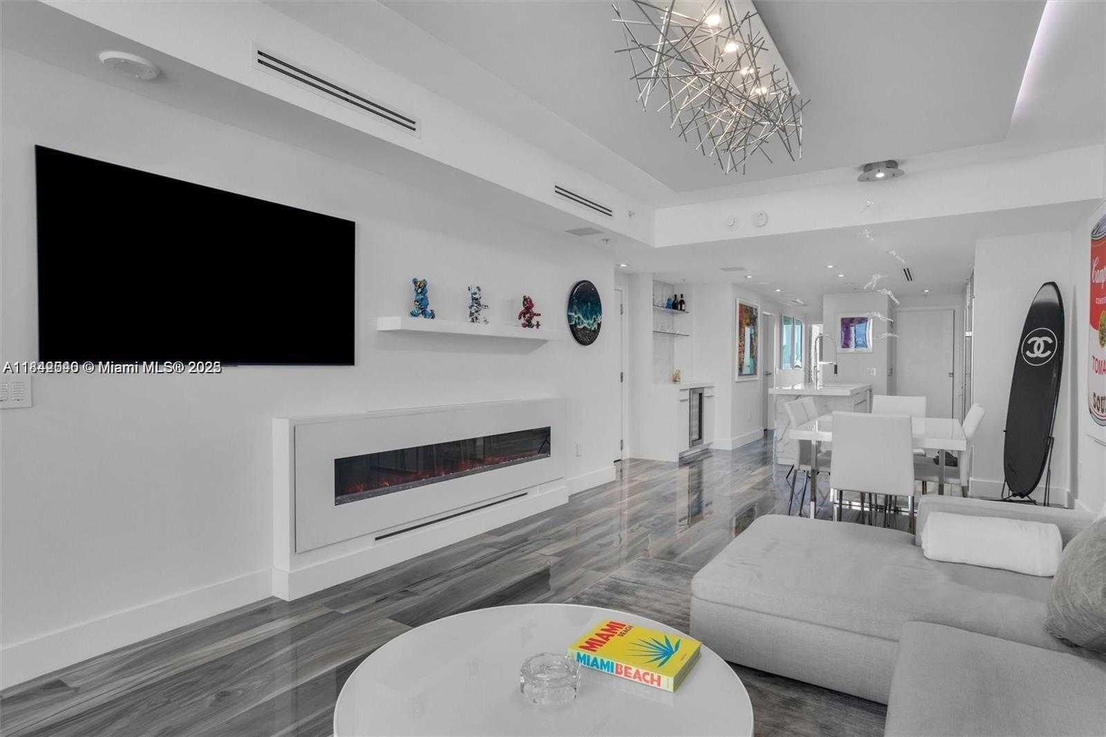 Small Image of 3801 COLLINS AVE #1104, Miami Beach Number 18