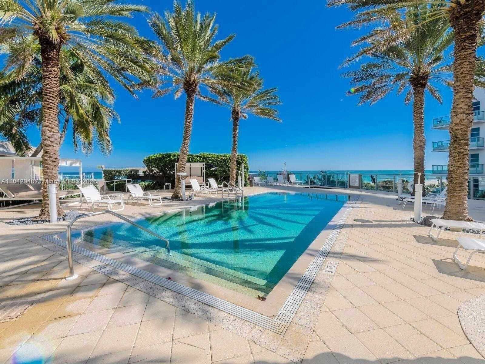 Small Image of 3801 COLLINS AVE #1104, Miami Beach Number 30