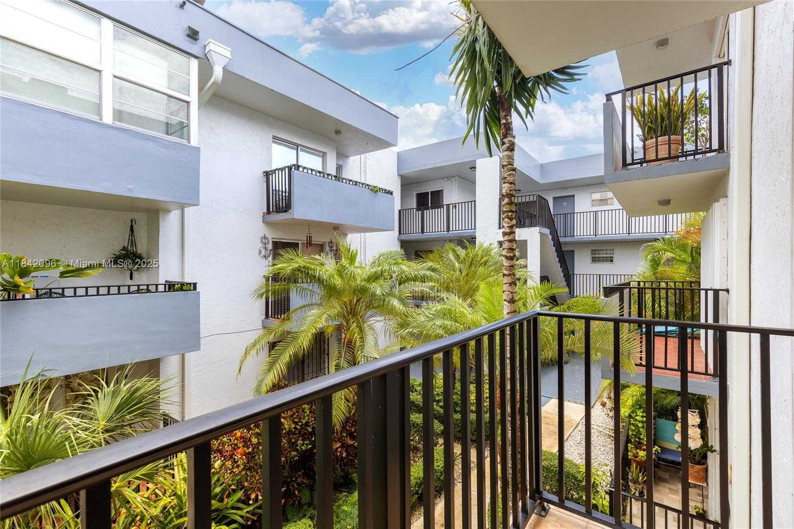 Small Image of 2465 SOUTH WEST 18TH AVENUE #3208, Miami Number 7
