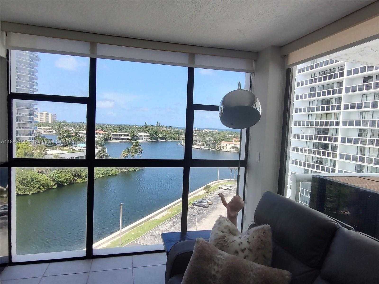 Small Image of 20505 EAST COUNTRY CLUB DR #833, Aventura Number 19