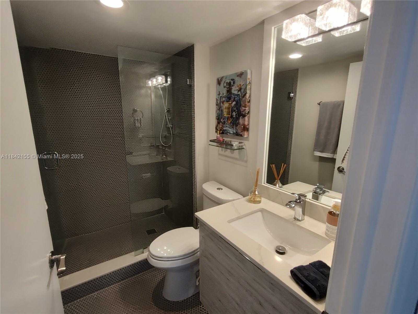 Small Image of 20505 EAST COUNTRY CLUB DR #833, Aventura Number 26
