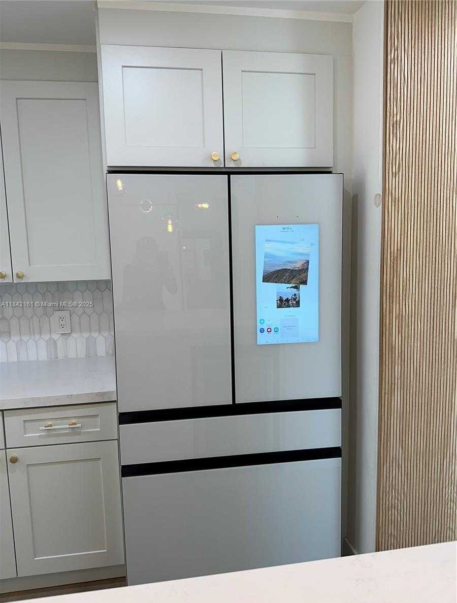 Small Image of 708 SOUTH EAST 3RD AVE EXT #201, Hallandale Beach Number 7