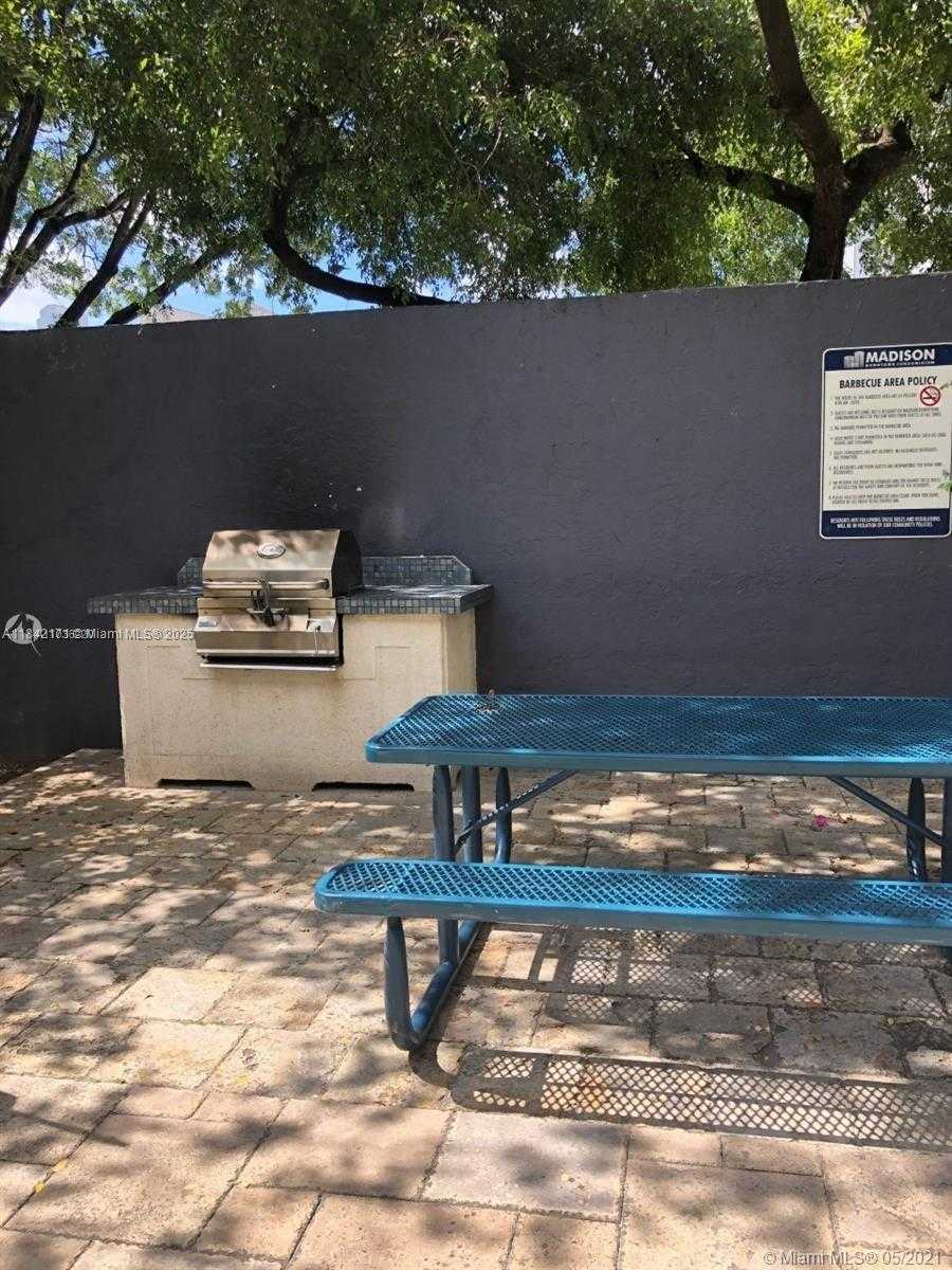 Small Image of 850 NORTH MIAMI AVE #W-1804, Miami Number 31