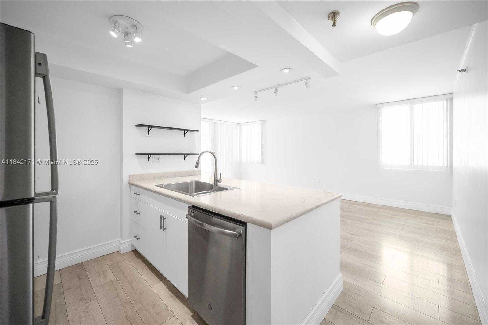 Small Image of 850 NORTH MIAMI AVE #W-1804, Miami Number 38