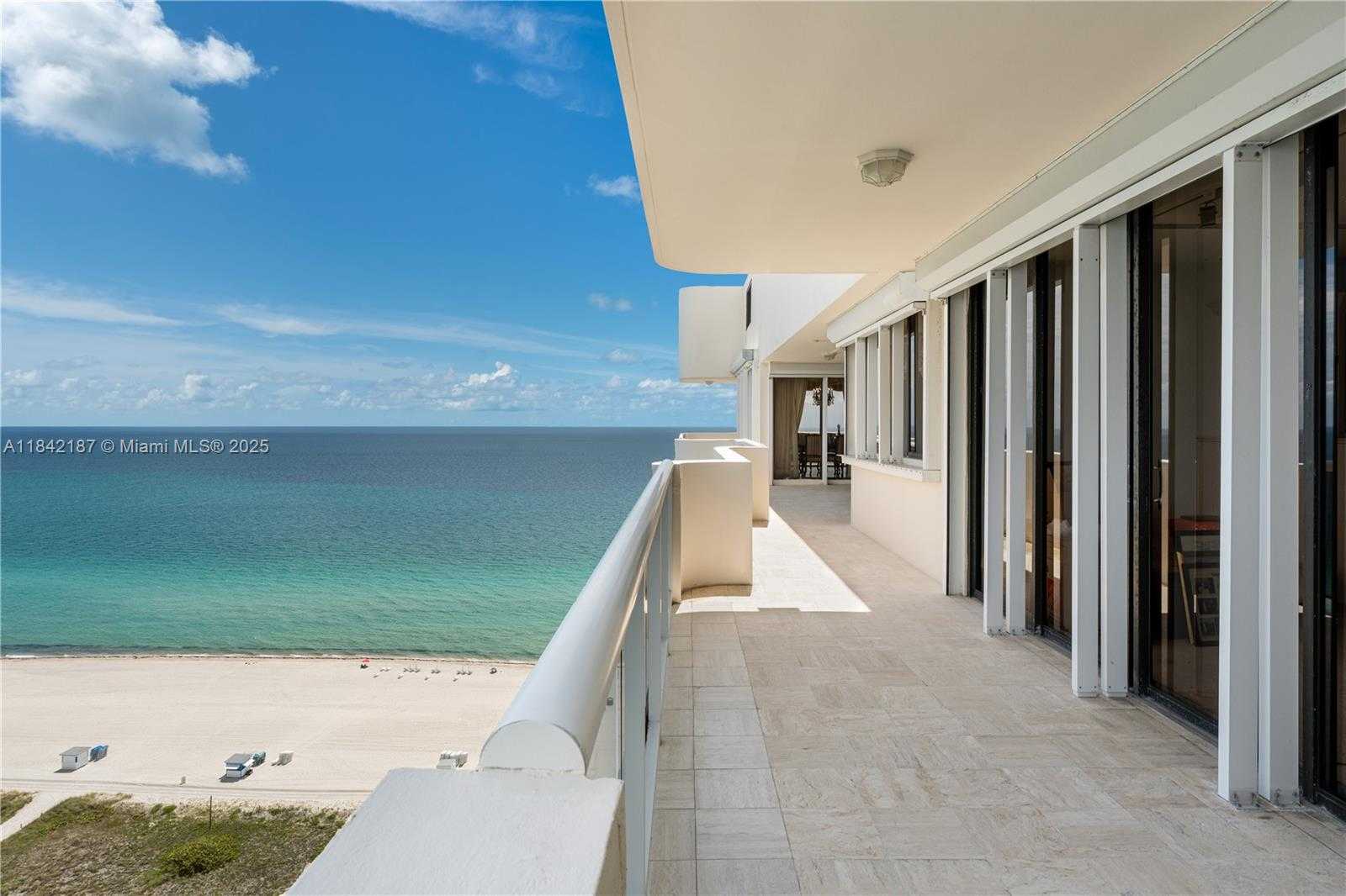 Small Image of 5757 COLLINS AVE #PH-4, Miami Beach Number 6