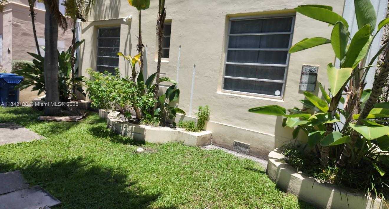 Small Image of 1535 MERIDIAN AVE #6, Miami Beach Number 3