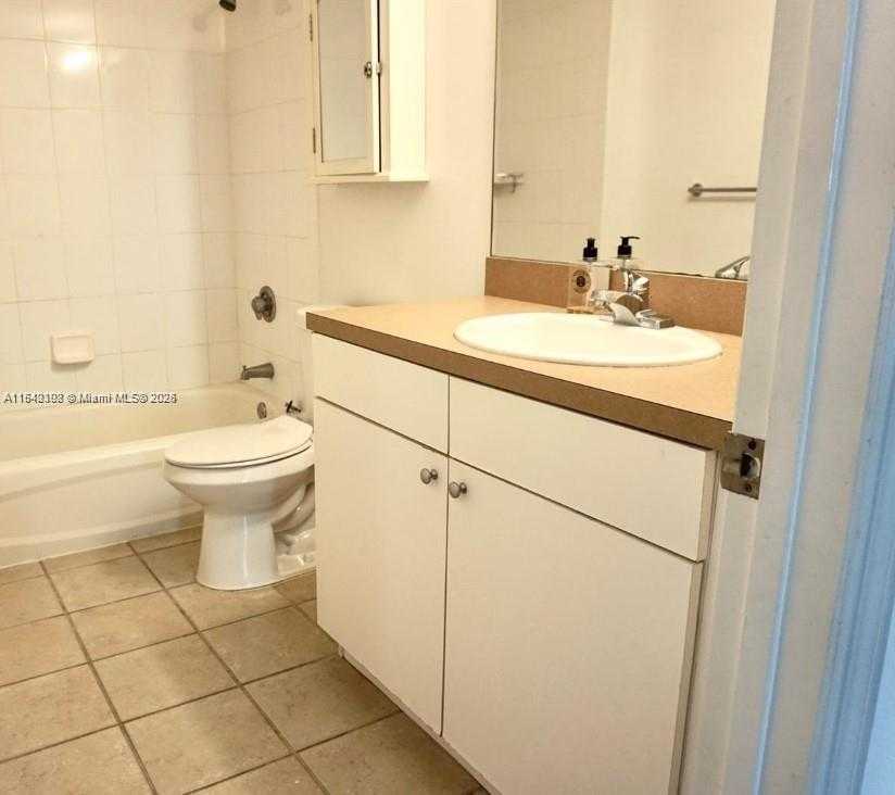 Small Image of 1250 SOUTH MIAMI AVE #2006, Miami Number 12