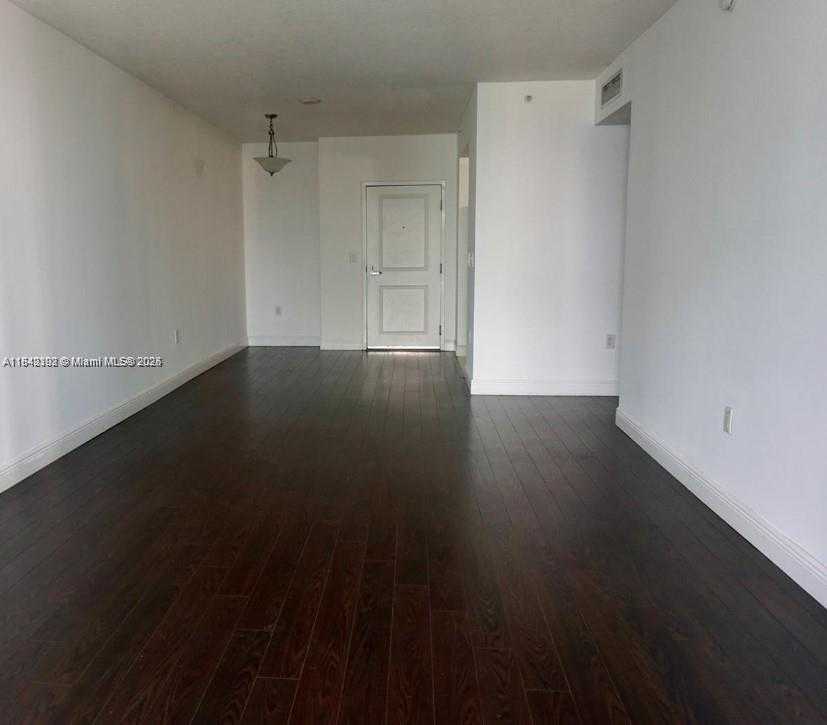 Small Image of 1250 SOUTH MIAMI AVE #2006, Miami Number 13