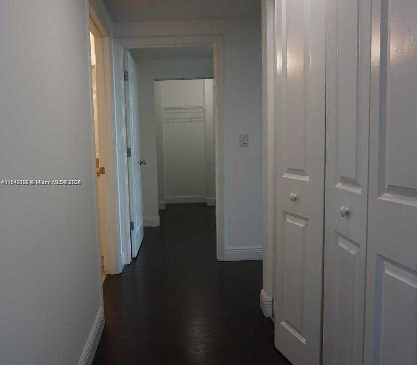 Small Image of 1250 SOUTH MIAMI AVE #2006, Miami Number 16