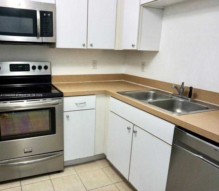 Small Image of 1250 SOUTH MIAMI AVE #2006, Miami Number 19