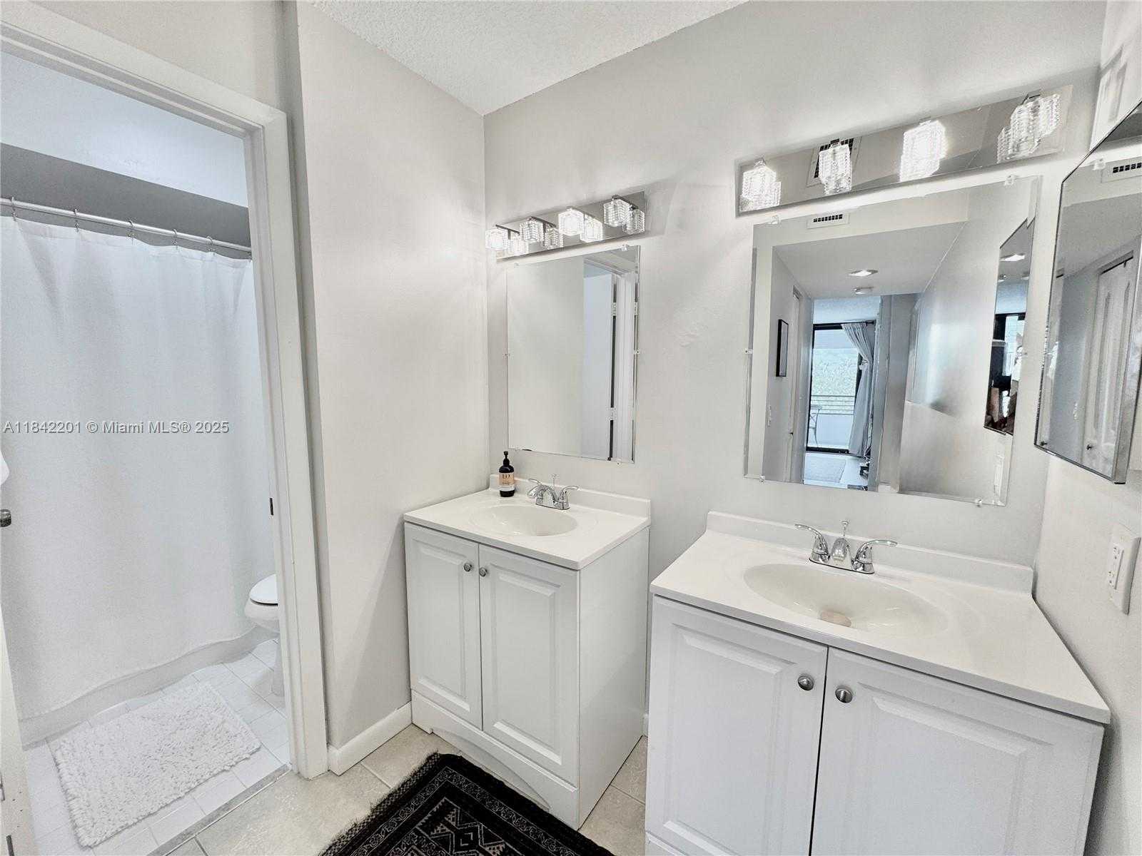 Small Image of 1400 SHERIDAN ST #23J, Hollywood Number 13