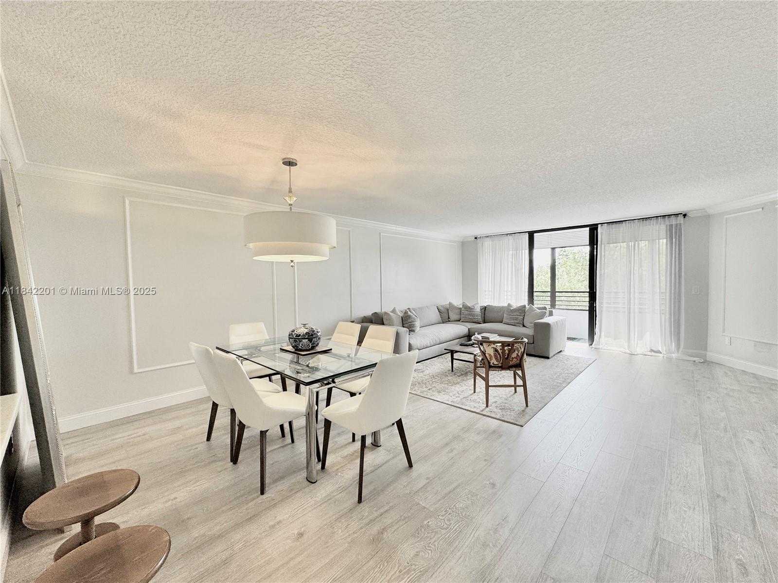 Small Image of 1400 SHERIDAN ST #23J, Hollywood Number 2