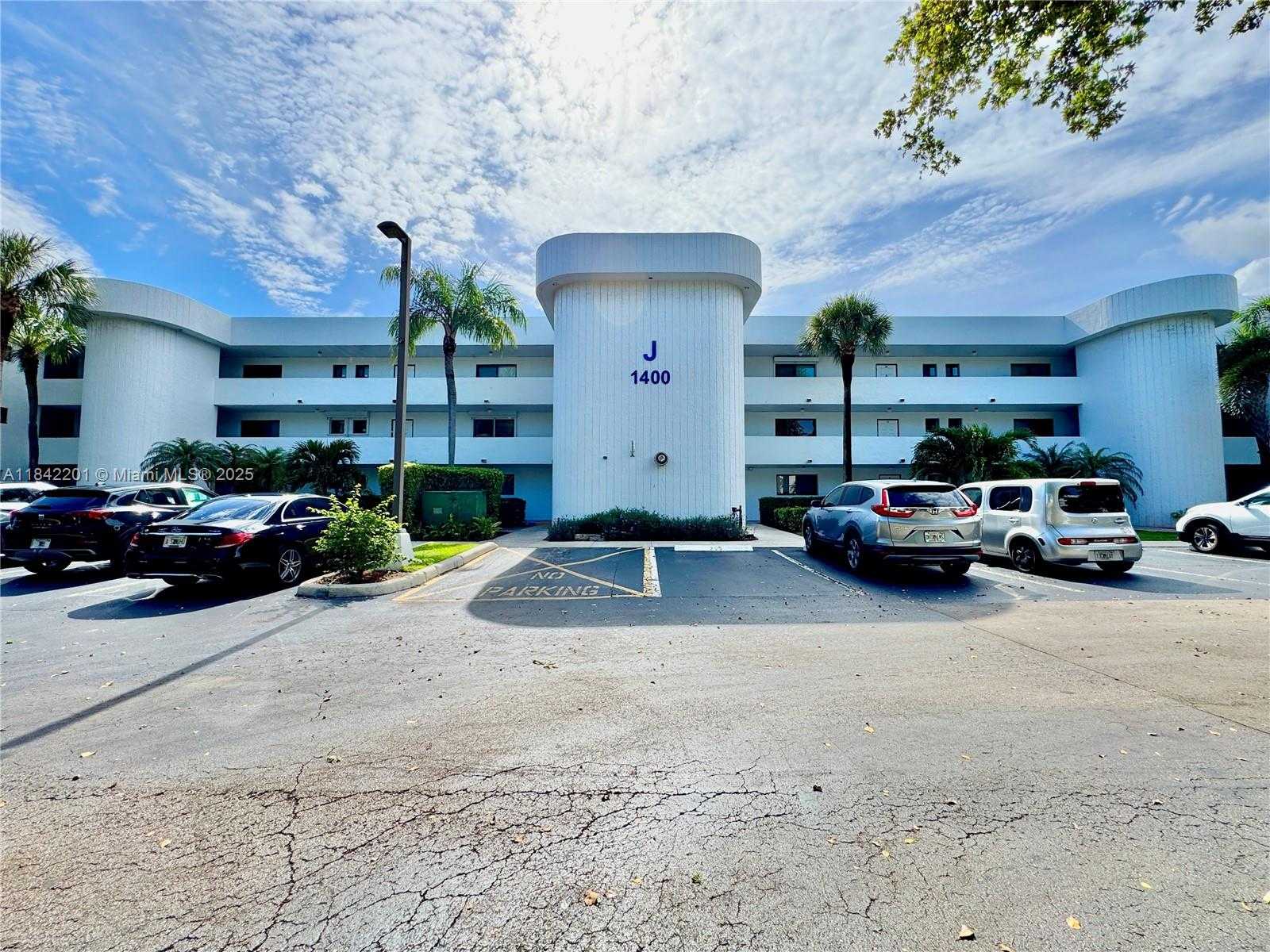 Small Image of 1400 SHERIDAN ST #23J, Hollywood Number 26