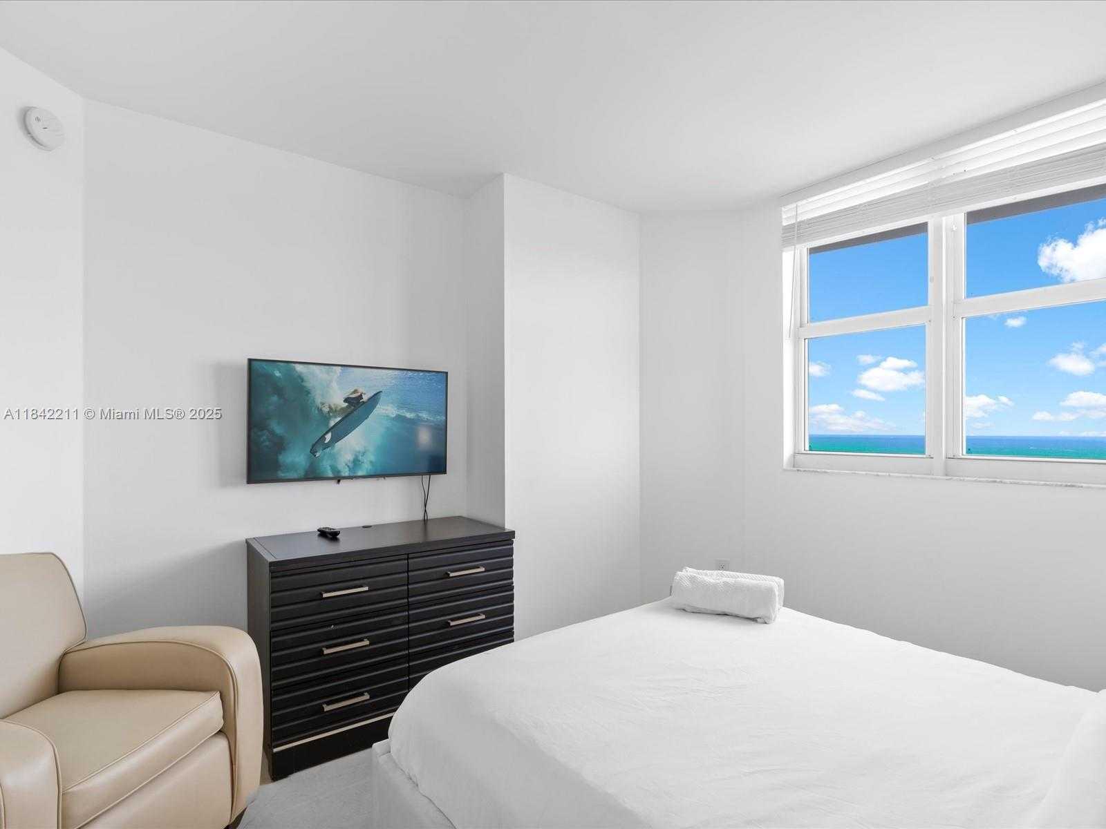 Small Image of 17375 COLLINS AVE #808, Sunny Isles Beach Number 17