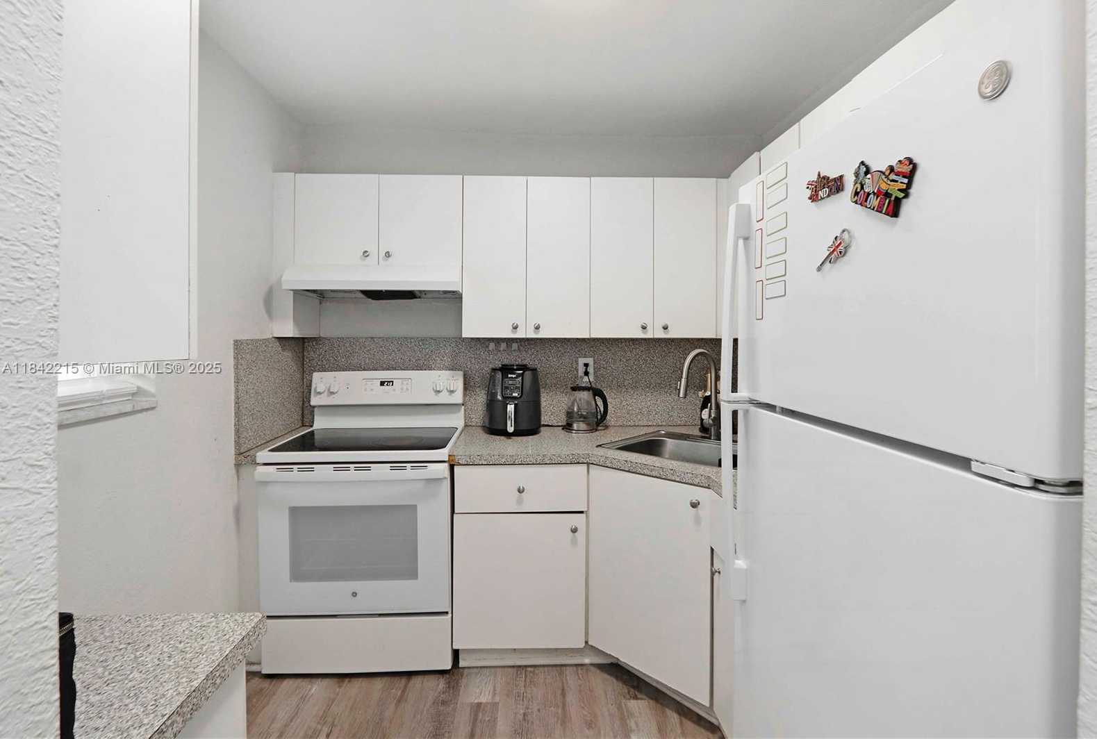 Small Image of 17255 SOUTH WEST 95TH AVE #445, Palmetto Bay Number 5