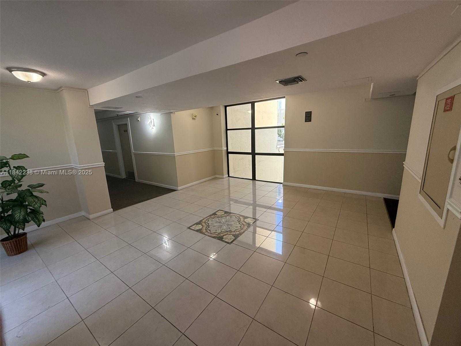 Small Image of 16909 NORTH BAY RD #217, Sunny Isles Beach Number 27
