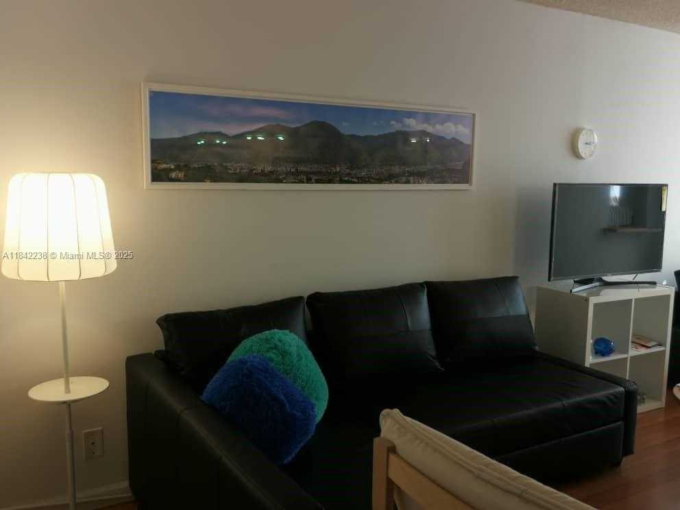Small Image of 16909 NORTH BAY RD #217, Sunny Isles Beach Number 31