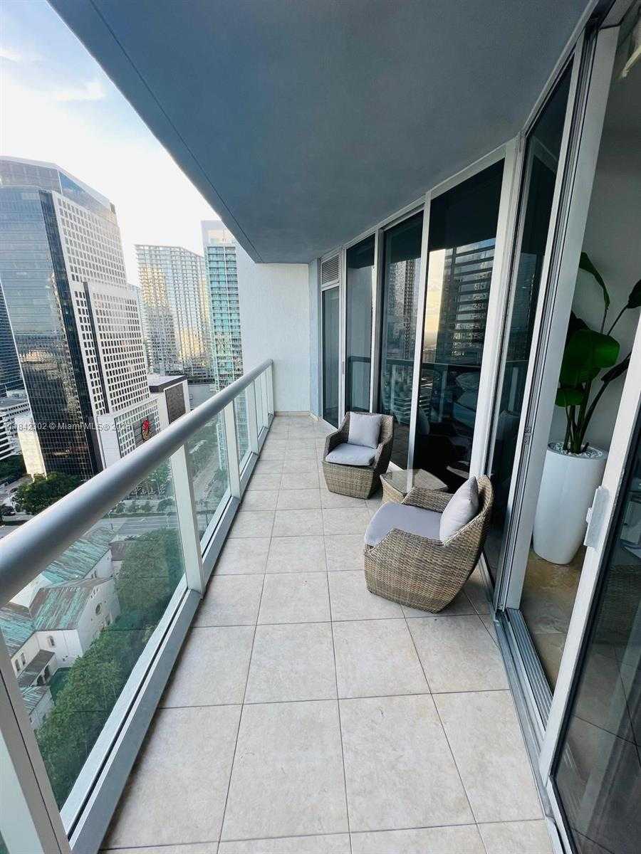 Small Image of 495 BRICKELL AVE #2707, Miami Number 22